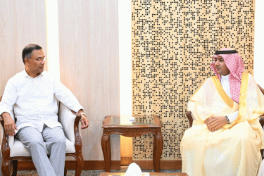 প্রধানমন্ত্রীর সঙ্গে সৌজন্য সাক্ষাৎ করলেন সৌদি রাষ্ট্রদূত
