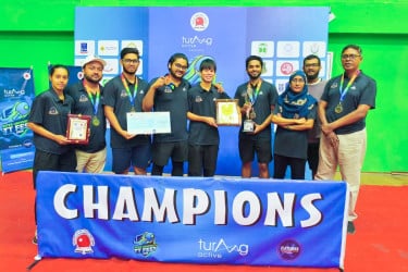 আন্তবিশ্ববিদ্যালয় টেবিল টেনিস ফেস্টে চ্যাম্পিয়ন আইইউবি