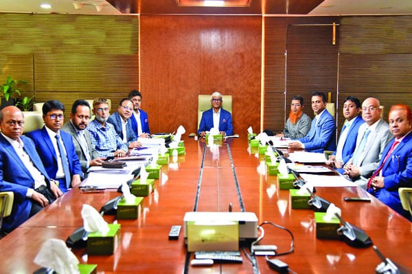 আল-আরাফাহ ইসলামী ব্যাংকের পর্ষদ সভা অনুষ্ঠিত