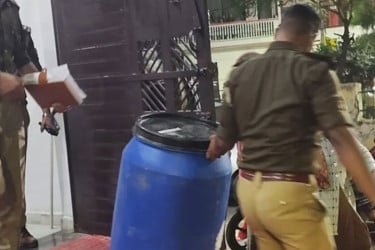 ডাক্তার বানাতে চেয়েছিলেন বাবা, হত্যা করে ড্রামে ভরল ছেলে