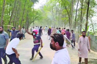 হাতিয়ায় বিএনপি-এনসিপি সংঘর্ষ, আহত ২১