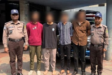 প্রধানমন্ত্রীর পদক্ষেপে সেই অপহৃত স্কুলছাত্র উদ্ধারের পর গ্রেফতার ৪