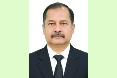 স্বচ্ছতার সঙ্গে ফ্যামিলি কার্ড বিতরণ