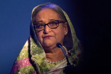 শেখ হাসিনাসহ ৫৬ জনের বিরুদ্ধে মামলা