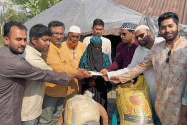 সেই আয়েশার পাশে ছাত্রদলের সাধারণ সম্পাদক