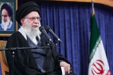 খামেনির হত্যাকাণ্ডে শোকাচ্ছন্ন ইরাক, তিন দিনের শোক ঘোষণা