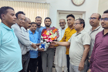 ঢাবি টিএইচএম অ্যালামনাই কমিটির সাধারণ সম্পাদক সংবর্ধিত