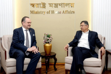 ঢাকায় মার্কিন দূতাবাসসহ কূটনৈতিক এলাকায় নিরাপত্তা জোরদার: স্বরাষ্ট্রমন্ত্রী