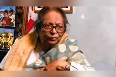 একুশে পদকপ্রাপ্ত কবি জাহানারা আরজু আর নেই