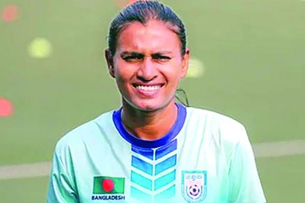 পথ দেখিয়েছেন সাবিনারাই