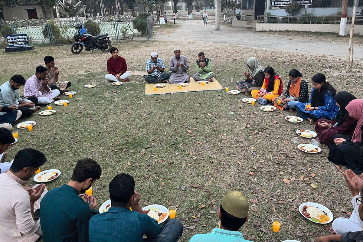 বসুন্ধরা শুভসংঘের ‘যুদ্ধ নয়, শান্তি চাই’ শীর্ষক আলোচনা সভা