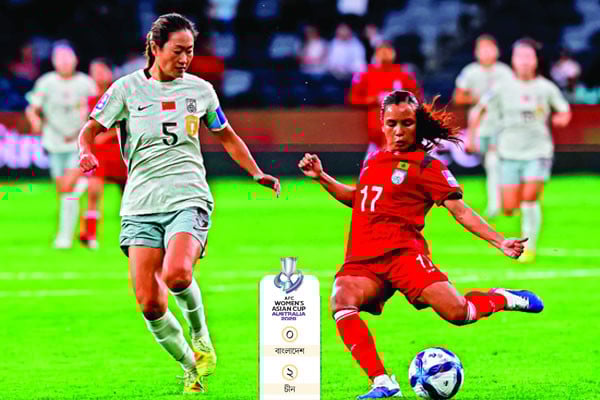 বাংলাদেশের ফুটবলে মুগ্ধ সিডনি