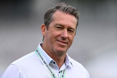 ম্যাকগ্রা চোখে ফাইনাল খেলবে ভারত-দক্ষিণ আফ্রিকা