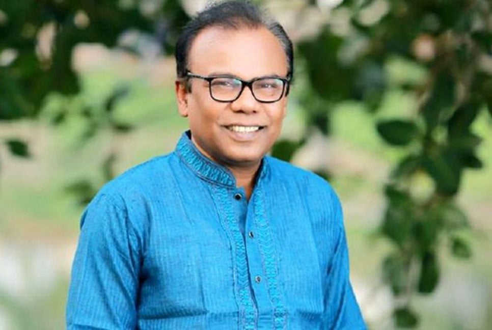 হাসপাতাল থেকে বাসায় ফজলুর রহমান বাবু