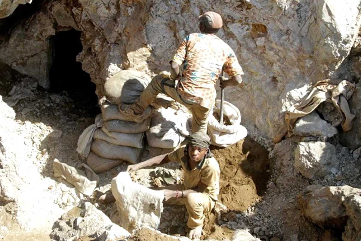 কঙ্গোতে খনি ধসে অন্তত ৬ জনের প্রাণহানি