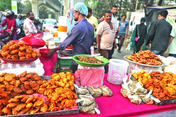 খোলা খাবারে স্বাস্থ্যঝুঁকি