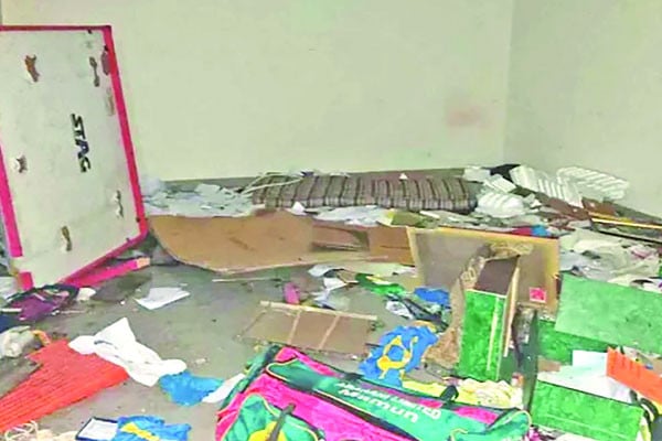 ট্রফি ভরা আবাহনী এখন ট্রফিশূন্য