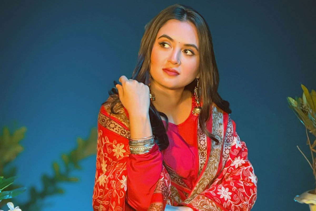 অস্ত্রোপচারের পর কেমন আছেন তানিয়া বৃষ্টি, জানালেন নিজেই