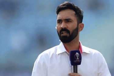 ভারতকে সতর্ক করে দিলেন দীনেশ কার্তিক