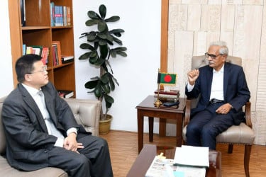 সংস্কৃতি মন্ত্রণালয়ের মন্ত্রী ও প্রতিমন্ত্রীর সাথে ঢাকাস্থ চীন দূতাবাসের রাষ্ট্রদূতের সাক্ষাৎ