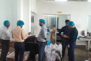 গাইবান্ধায় দুই প্রতিষ্ঠানকে জরিমানা