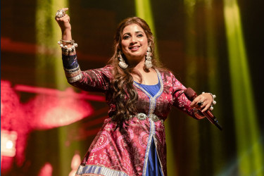 ‘চিকনি চামেলি’র মতো গান আর গাইবেন না শ্রেয়া