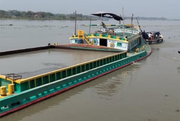 নড়াইলে অবৈধ বালু উত্তোলনের দায়ে জরিমানা