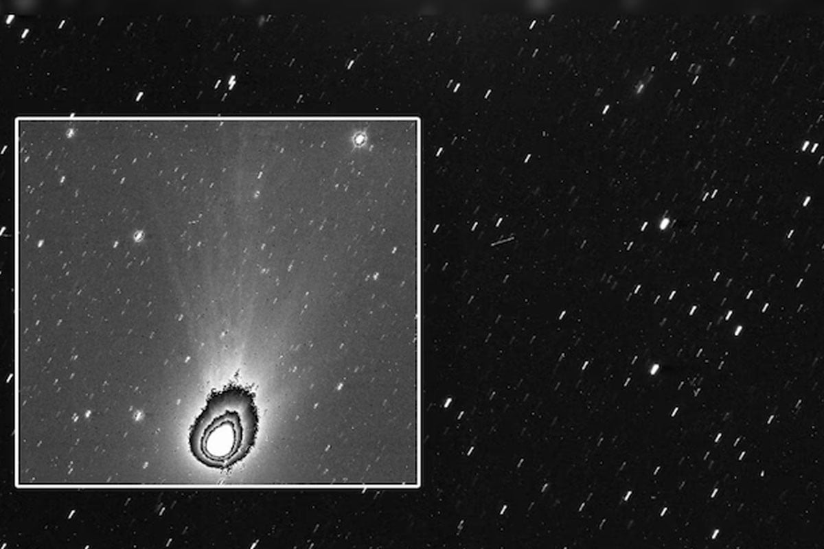 মহাকাশযানের ক্যামেরায় ধরা পড়ল বিরল ধূমকেতু