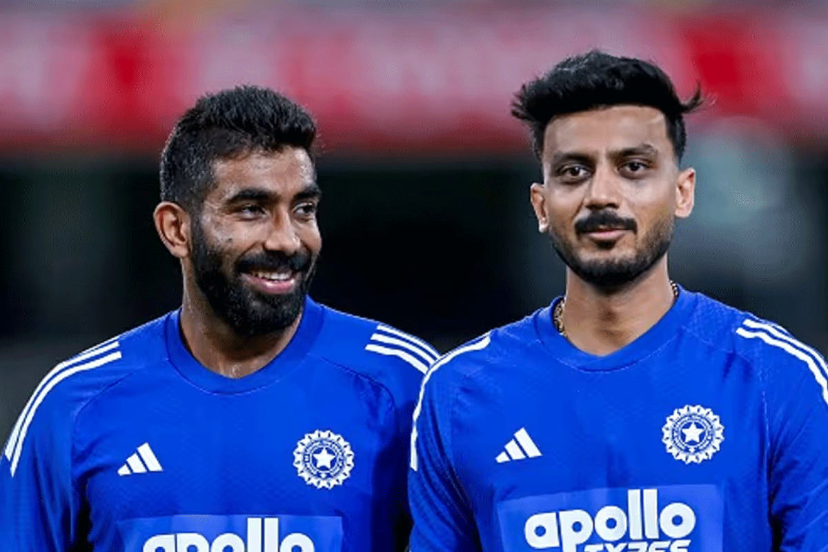 বুমরাহকে ‘ইয়র্কার কিং’ বললেন অক্ষর