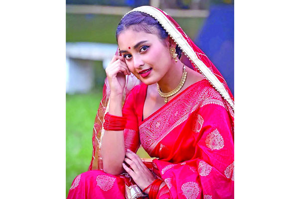 তটিনীর ভালো লাগা মন্দ লাগা