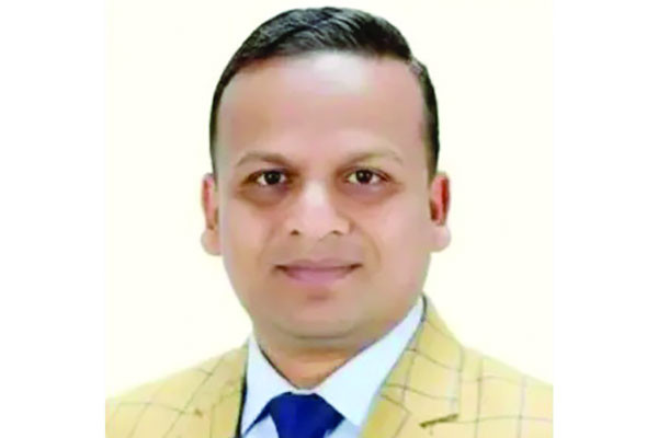 চিকিৎসকদের সততা ও নিষ্ঠার সঙ্গে কাজ করতে হবে