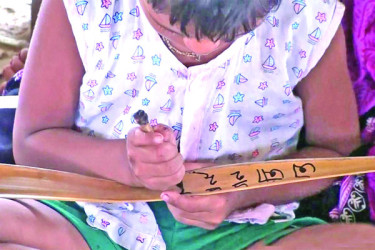 তালপাতায় শিক্ষার হাতেখড়ি