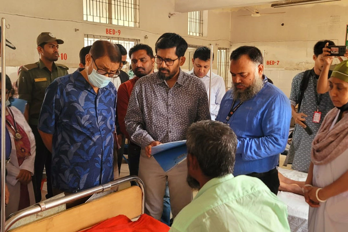 নির্ধারিত সময়ে দায়িত্ব পালন না করলে অবশ্যই জবাবদিহি করতে হবে : স্বাস্থ্যমন্ত্রী