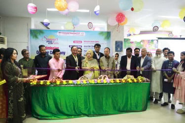 সোনারগাঁও ইউনিভার্সিটিতে চলছে ভর্তি মেলা