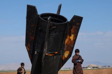 ইরানে হামলা করে অস্ত্র সংকটে যুক্তরাষ্ট্র, চিন্তায় মিত্ররা
