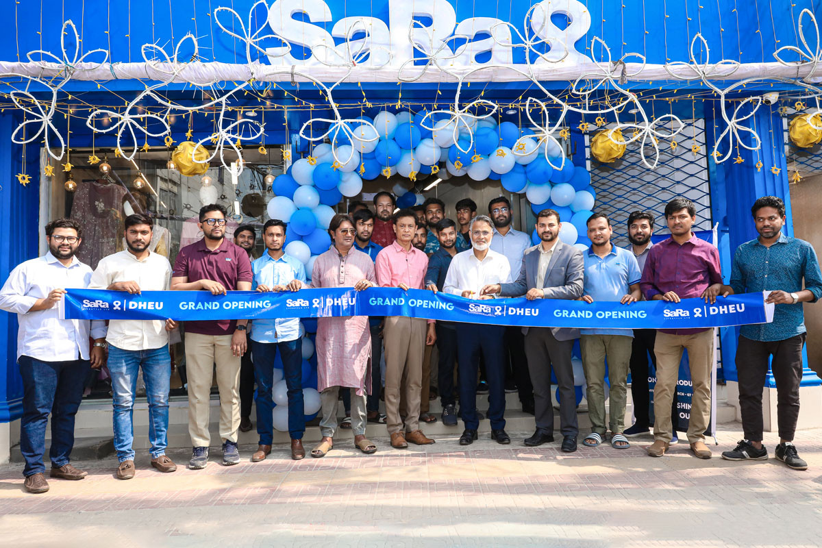 নরসিংদীতে সারা লাইফস্টাইলের ১৭তম আউটলেট উদ্বোধন