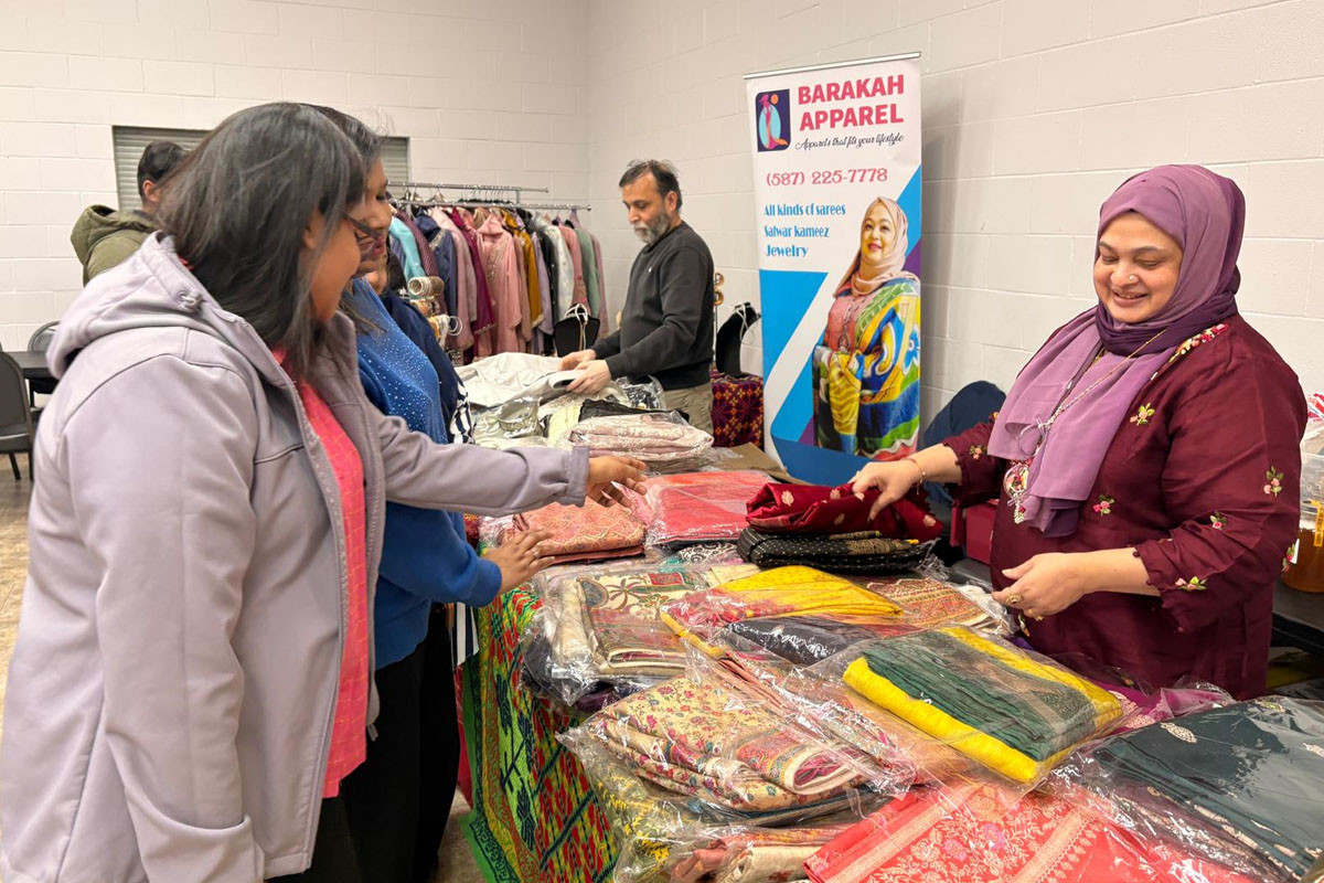 পবিত্র ঈদুল ফিতর উপলক্ষে কানাডায় ঈদ মেলা