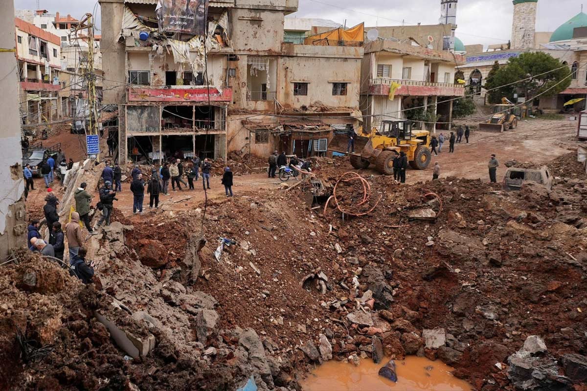 ইসরায়েলি হামলায় লেবাননে নিহত বেড়ে ৩৯৪