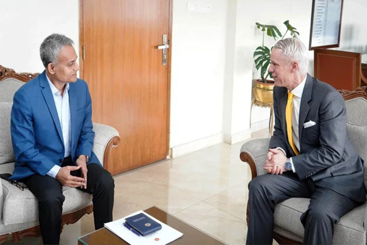 সড়ক পরিবহন মন্ত্রীর সঙ্গে সুইজারল্যান্ডের রাষ্ট্রদূতের সৌজন্য সাক্ষাৎ