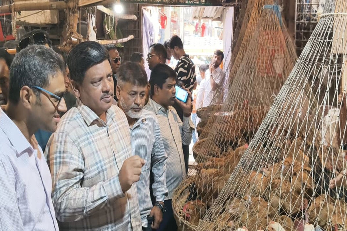 রমজানে বাজার নজরদারিতে মাঠে গাজীপুর সিটি করপোরেশন