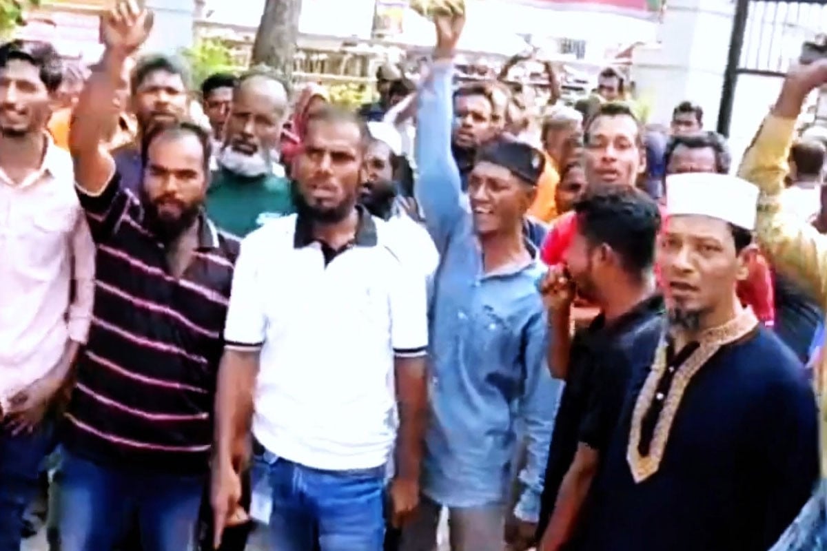 ঈদ বোনাসসহ বেতন-ভাতার দাবিতে পরিচ্ছন্নতাকর্মীদের বিক্ষোভ