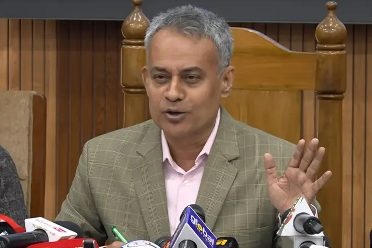 তেলের মজুত পর্যাপ্ত আছে, ঈদযাত্রায় সমস্যা হবে না : সেতুমন্ত্রী