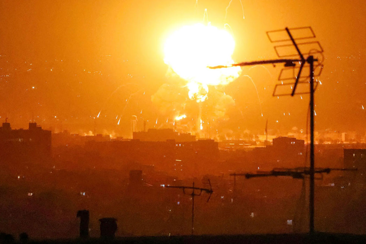 জ্বালানি স্থাপনায় হামলার পর পাল্টা হুঁশিয়ারি আইআরজিসির