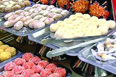 থামছে না ভেজালের কারবার