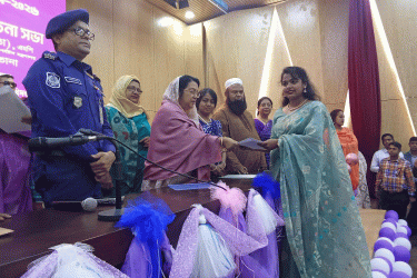 দেশের উন্নয়নে নারীদের এগিয়ে আসতে হবে: পর্যটনমন্ত্রী