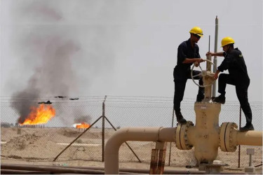 হরমুজ প্রণালিতে অচলাবস্থায় ইরাকের তেল উৎপাদন ৭০ শতাংশ কমেছে