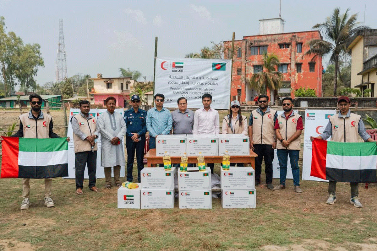 রমজানে ইউএই এইড ও এমিরেটস রেড ক্রিসেন্ট-এর খাদ্যসামগ্রী বিতরণ