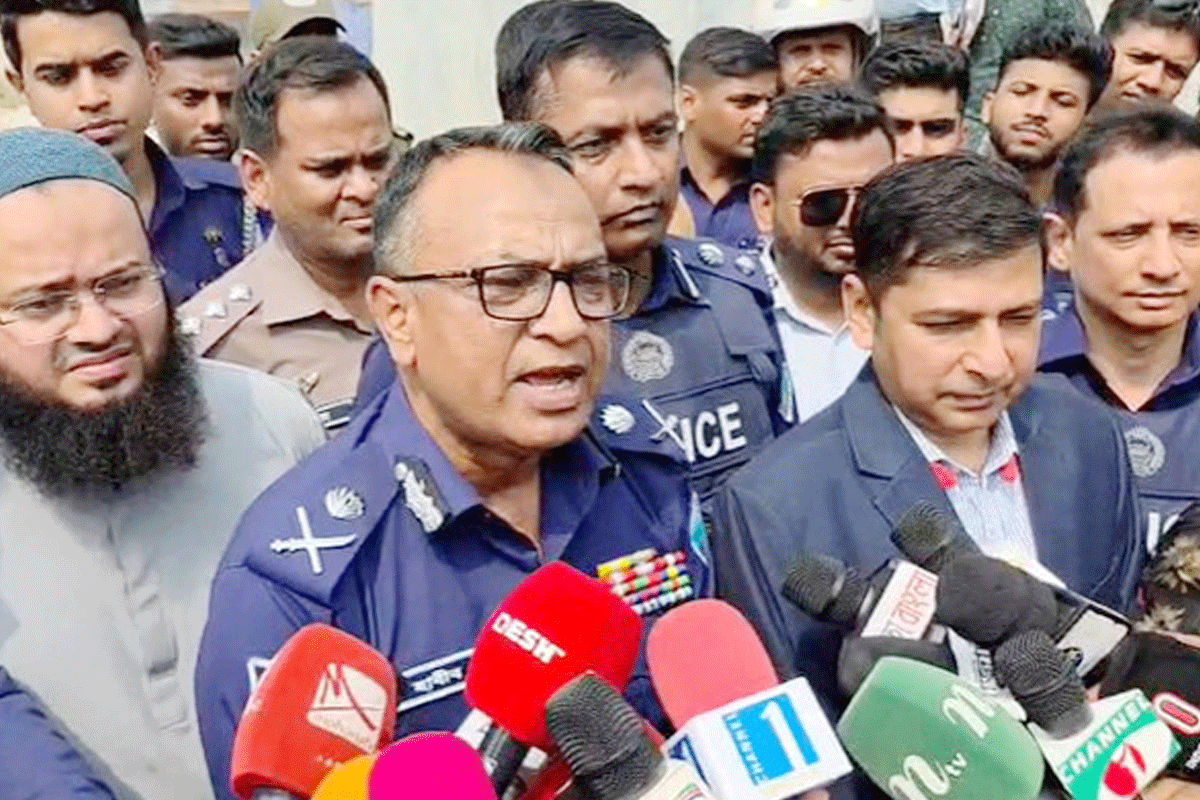 জঙ্গল সলিমপুরে রাষ্ট্রের কর্তৃত্ব প্রতিষ্ঠা হয়েছে: ডিআইজি