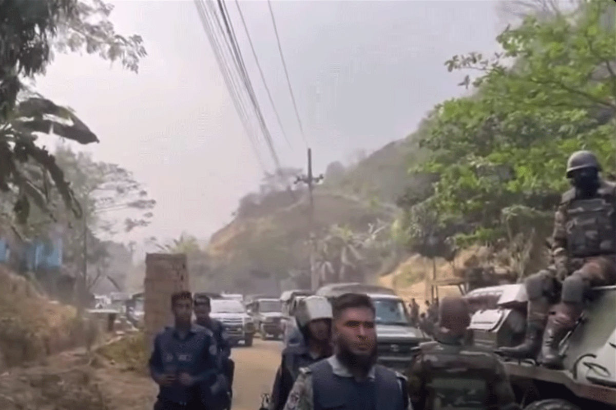 জঙ্গল সলিমপুরে অভিযান: যৌথবাহিনীর গতিরোধ করতে ভাঙা হয় কালভার্ট