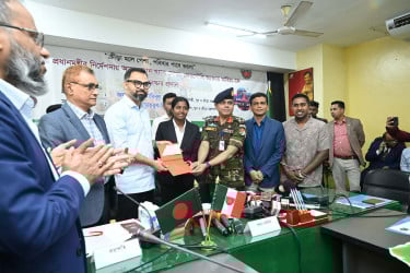 প্রধানমন্ত্রীর নির্দেশনায় অ্যাথলেট মারিয়াকে আর্থিক পুরস্কার ও স্পন্সরশিপ